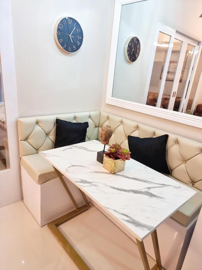 Modern 1Br In Uptown Bgc Aparthotel Taguig Exterior photo