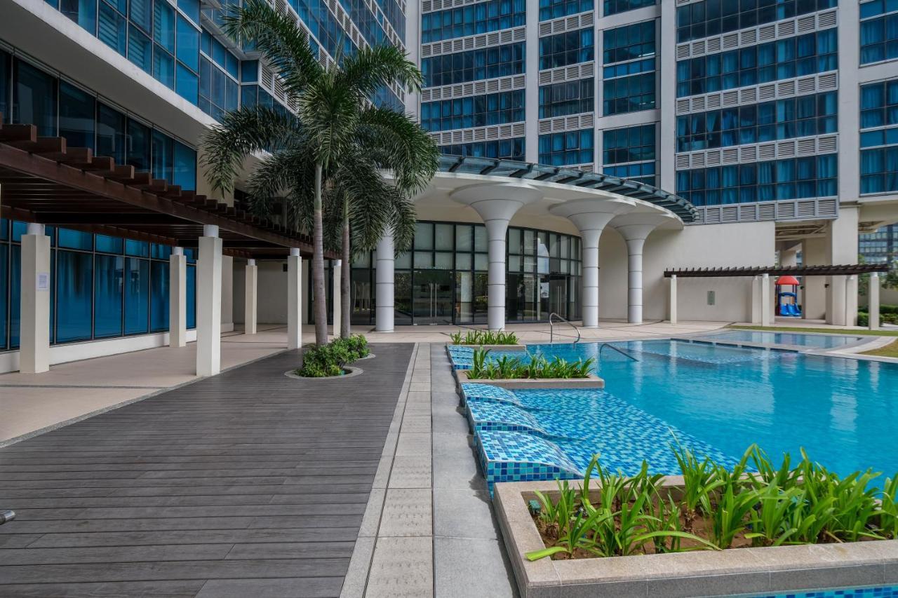 Modern 1Br In Uptown Bgc Aparthotel Taguig Exterior photo