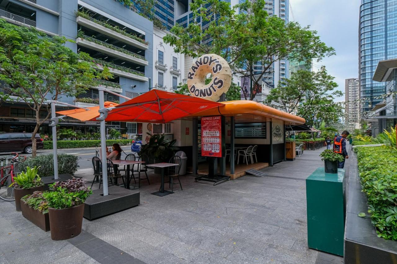 Modern 1Br In Uptown Bgc Aparthotel Taguig Exterior photo