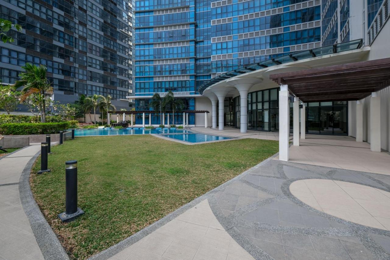 Modern 1Br In Uptown Bgc Aparthotel Taguig Exterior photo