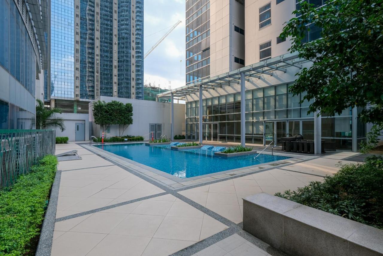 Modern 1Br In Uptown Bgc Aparthotel Taguig Exterior photo